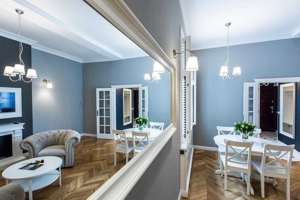 Poznanska Metro Centrum Apartment Varsovie Extérieur photo